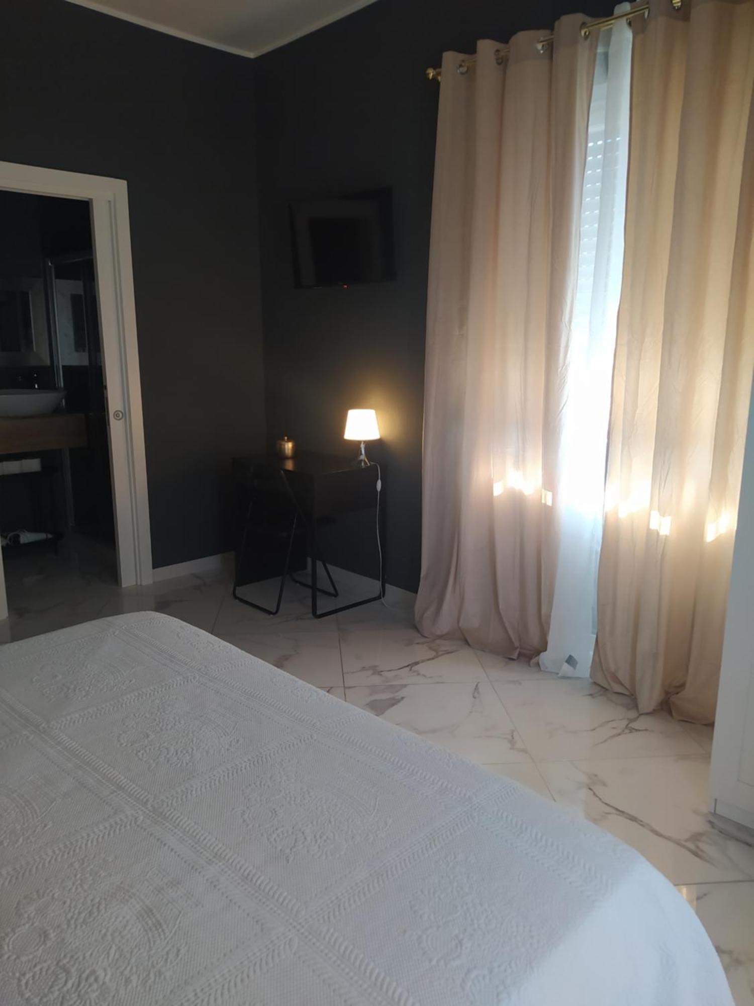 Linda'S Guest House Roma Dış mekan fotoğraf