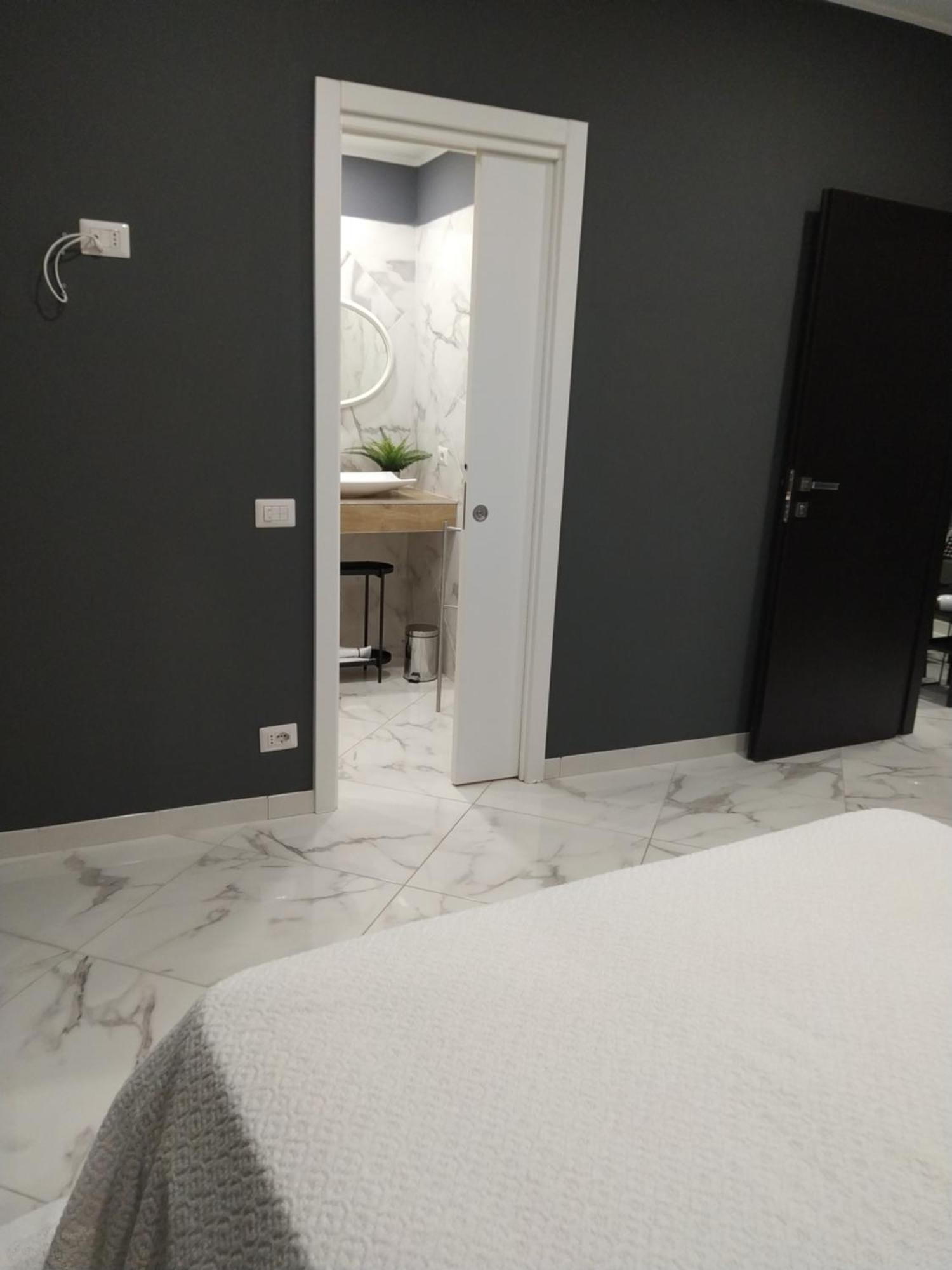 Linda'S Guest House Roma Dış mekan fotoğraf
